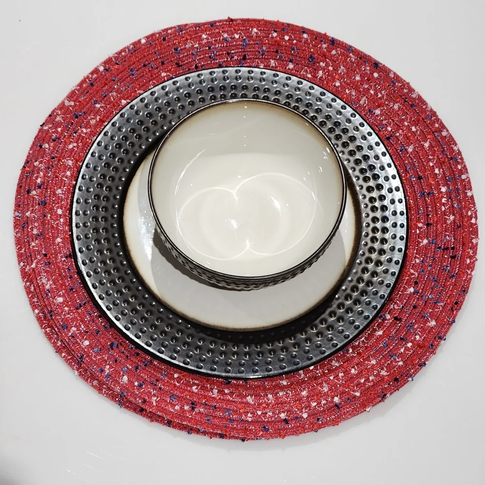 Benson Mills Set of Six Red Americana Round‎ Polyester Placemats 15in